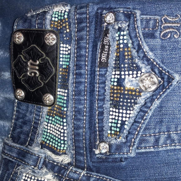 Miss Me Shorts - Picture 3 of 3